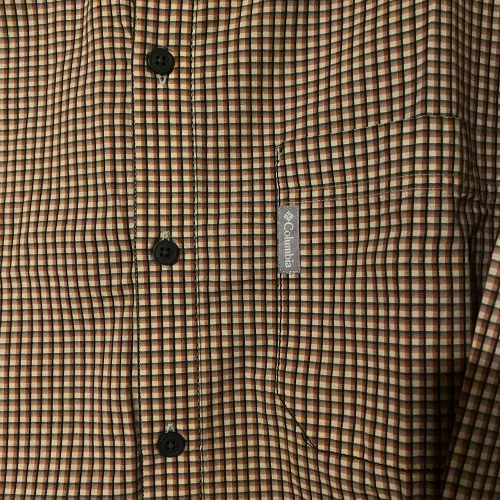 Columbia Men Shirt - Like New - Picture 3 of 6